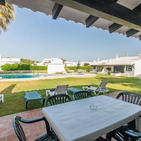 Casa 4 P En Complejo Holiday home Binisafua