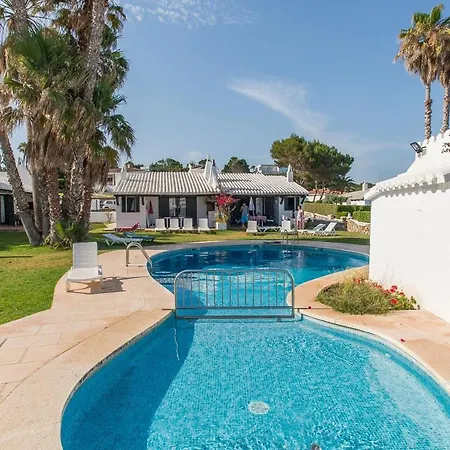 Casa 4 P En Complejo Holiday home Binisafua